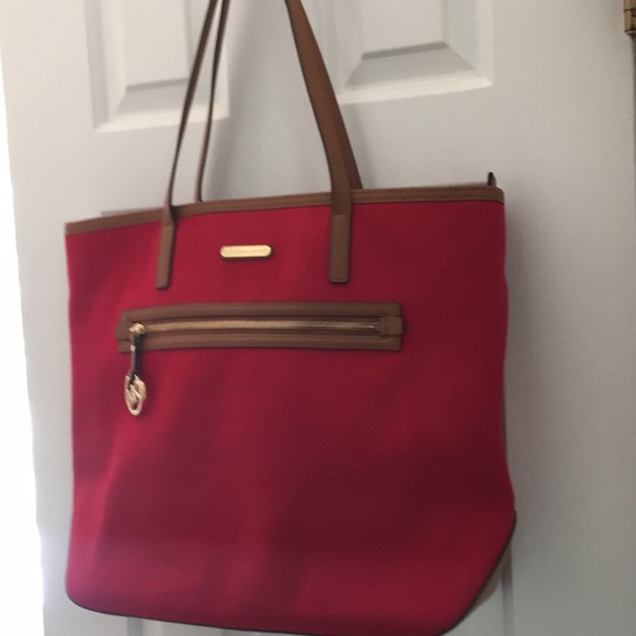 michael kors canvas purse